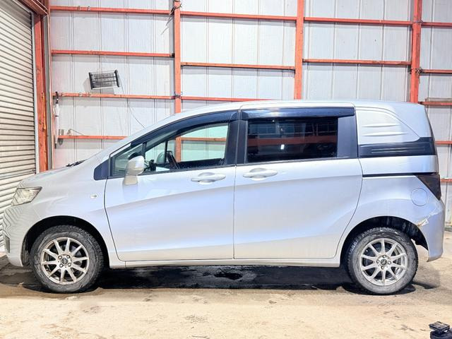 ���X�́A�A�t�^-�T-�r�X����؂ɂ��Ă���܂��B�s�����Ƃ�����΁A���C�y�ɂ����k���������B