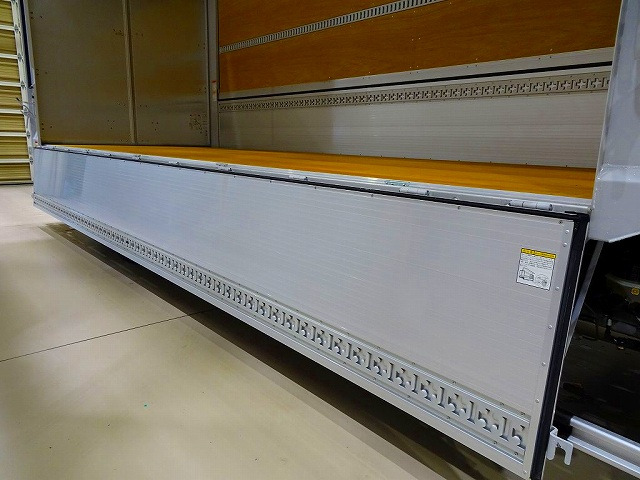 �ב����:627&times;241&times;240 ���t�b�N5�� ���E�Z�C�R�[���b�N ���b�V���O���[��2�i(58cm/140cm)/�x���g1�� �׎�LED��3��  �i�[�Q�[�g/1,000kg�t