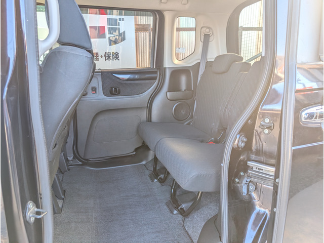 ��Ȃ͑����̃X�y�[�X���܂߂čL�X�Ƃ�����ԂɂȂ��Ă܂��B��l�̕��ł�����������̂��������ł����!