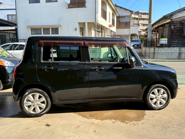 �{�f�B�͖����R�[�e�B���O�ς݂ł��B