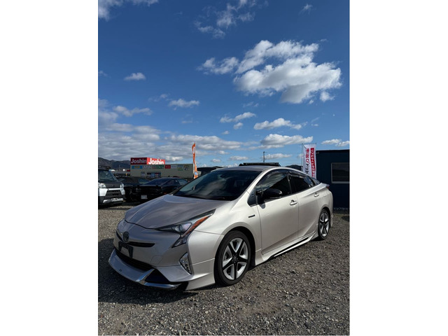 プリウス1.8 S セーフティ プラス ツートーン