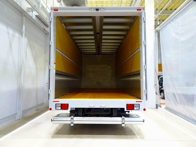 �ב����:627&times;241&times;240 �g�����e�b�N�X/W126L30 ���A�ω��� �i�[�Q�[�g/1,000kg �g�����e�b�N�X(�V���a)/TRAK10-6495D