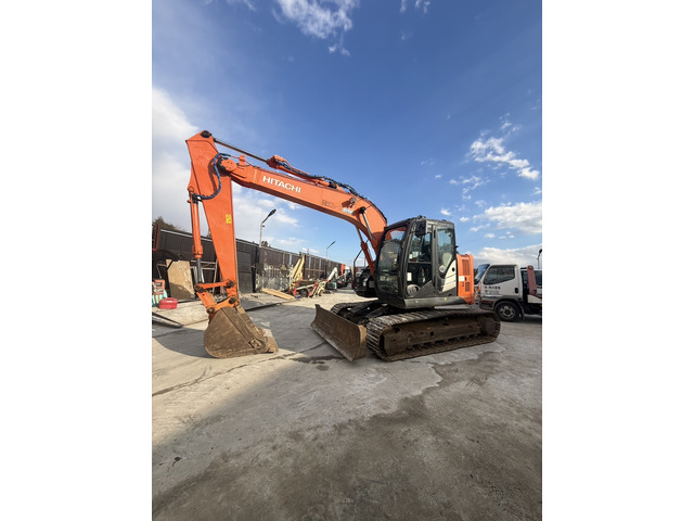 日立油圧ショベル