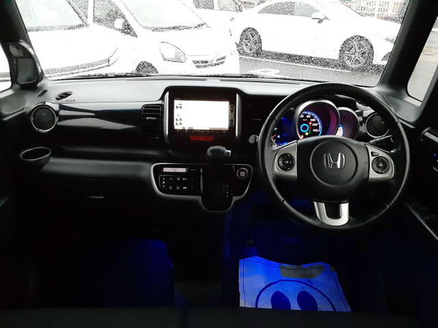 �卂�X�͌y�����Ԃ����C���Ɏ�舵���Ă���܂����A�{�X�ł̓R���p�N�g�J�[����~�j�o���A�A���Ԃ܂Ŏ�舵���Ă���܂��B�O���[�v�S�X�ŏ펞�݌�180��ȏ��葵���Ă���܂��B���I�d��������Ă���܂�!