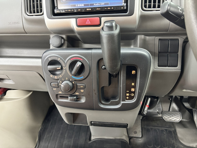 �yFacebook�z �t�F�C�X�u�b�N�ɂčŐe���ɏ󋵂�G�[�X�I�[�g�̂䂩���Ȓ��Ԃ����̊��􂪂������������܂��Bhttp://www.facebook.com/aceautoG.A