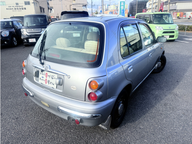 �O���d�グ�A�����A�j���d�グ�A�����N���[�j���O�v���܂��B���̒S���҂���������d�グ�A�[�Ԃ����Ē����܂��B