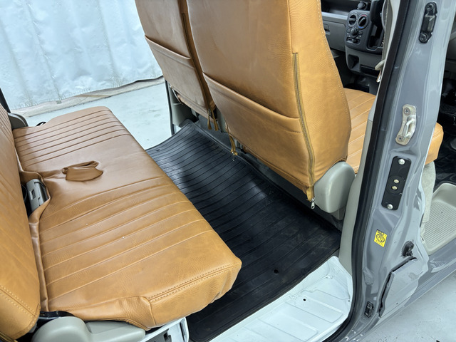 �y����OK�z���Ԃ̈ړ���葱���Ȃǂ������܂��̂ŁA����]�̍ۂ͂����X������O���܂łɂ��A�����������B�i���o�[�v���[�g�̖����Ԃ̌����ł̎���́A�X�^�b�t�̉^�]�ƂȂ�܂��B�������͉\�ł��B