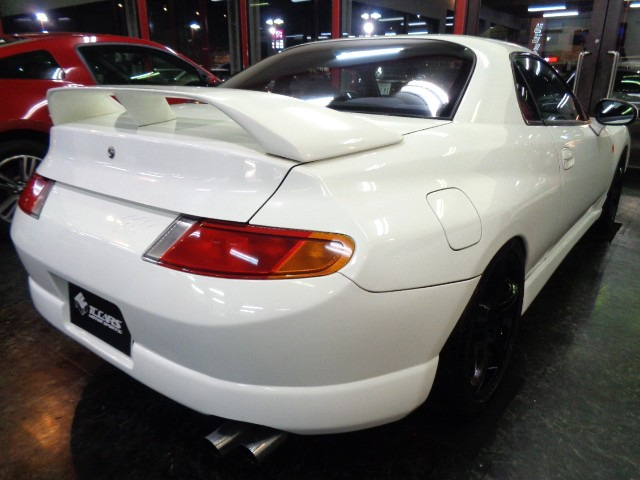 �X�R�[�e�B�A�z���C�g�J���[�ŏI��p�t���G�A��&SSR�A���~&HID���C�g&FOG���C�g&�d���K���X�T�����[�t&��p�X�|�[�c�V�[�g&�h�����R&ETC���h���X�A�b�v�d�l