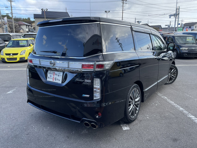 �O���E�N���[�j���O���������Ē����S�Ԃ��[�Ԃ��ĂĂ��������܂��B���q�l�Ȃ�тɎЈ��̌��N�A���S�ɉc�Ƃ����Ē����܂��B��낵�����肢���܂��B