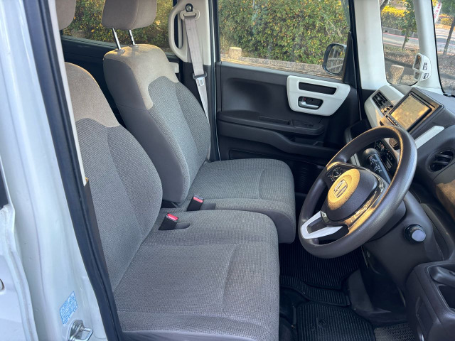 ��800,000 �ɂĎԑ̐ō��A�Ԍ�2�N�t���i�����T�C�N��������8,550�Ɠo�^��s�����͕ʓr���Ղ������܂����c