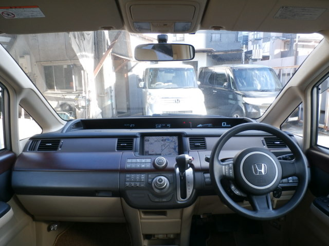 ステップワゴン2.0 G Lパッケージ