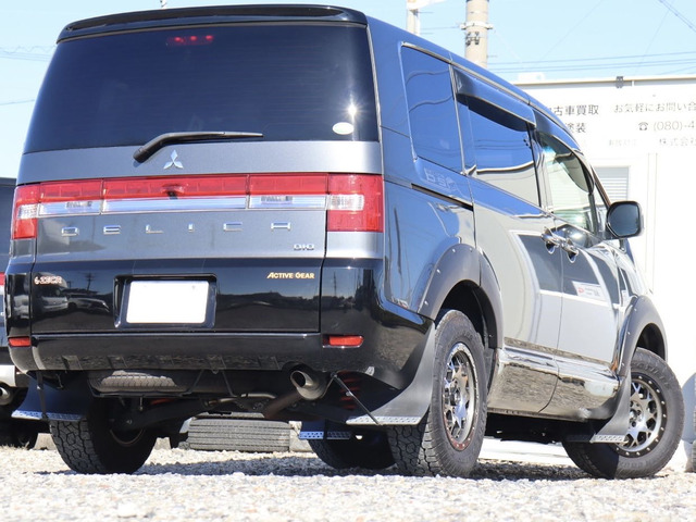 ���O���̏�Ԃɂ��܂��Ă͒��ÎԂƂȂ�܂��̂Ōo�N�򉻓��ɂ��N�������̎g�p���͂���܂����A�N���Ƒ��s��������ӂ݂܂��Ă��ǂ���Ԃ�ۂ��Ă���܂��B