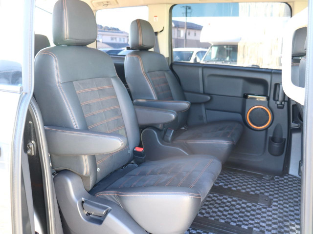 �[�ԑO�ɂ͓����E�O���o��������Y��Ɏd�グ�����Ă��������܂��B