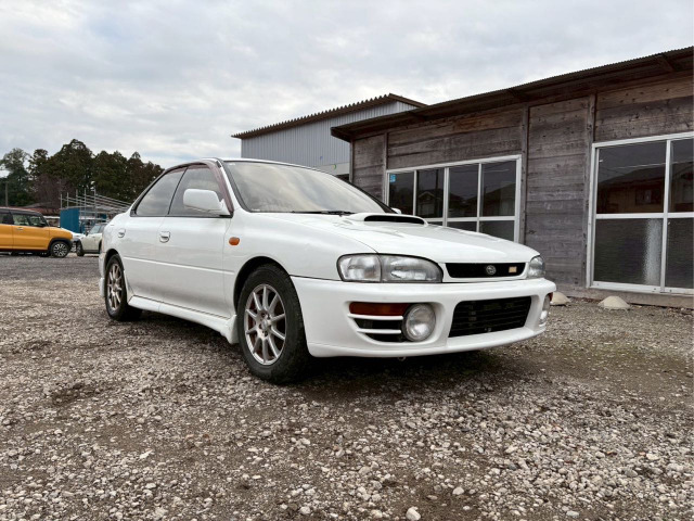 インプレッサ2.0 WRX 4WD