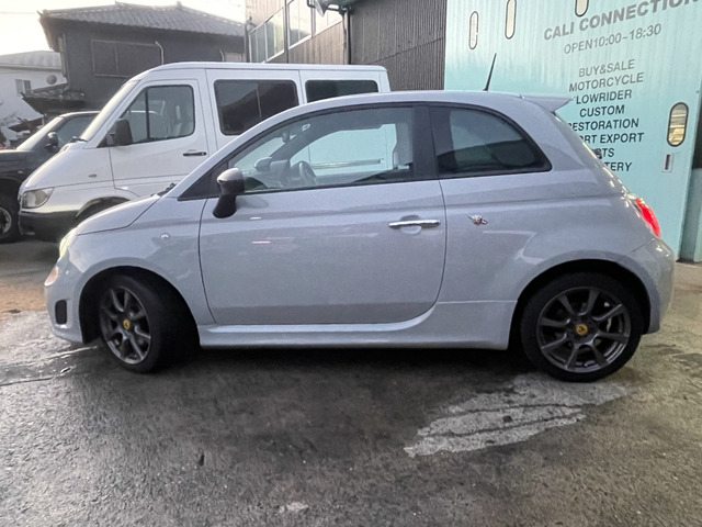 ���q�l�Ɉ��S�ŉ��K�ȃJ�[���C�t���y����Œ������߂ɁA���ЃI���W�i���̃v�����𐔑������p�ӂ��Ă���܂��B