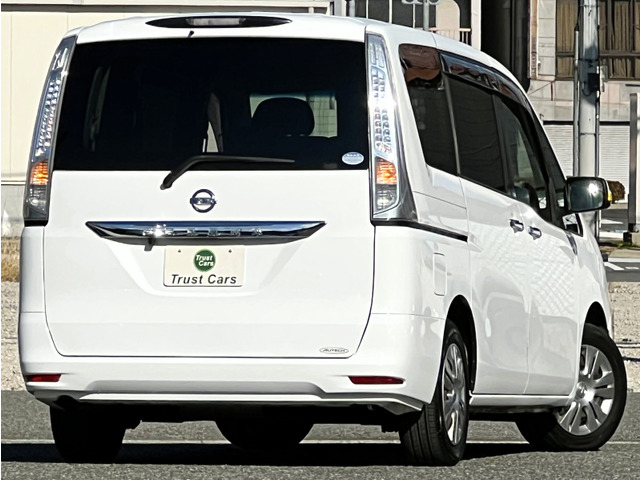 セレナ2.0 S 送迎タイプ オートステップ仕様