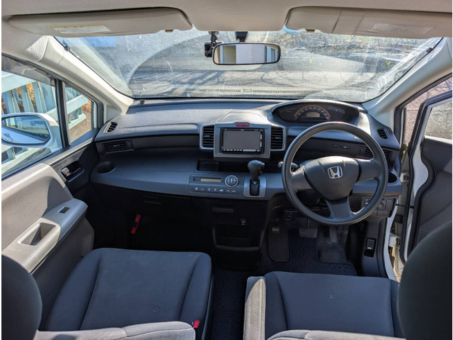 フリード1.5 G Lパッケージ