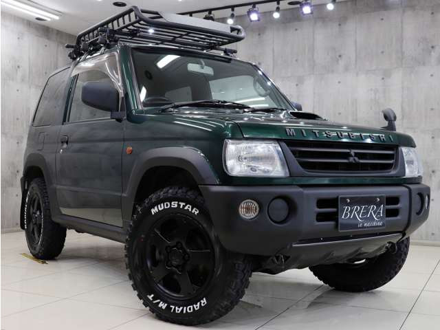 �ǂ̊p�x���猩�Ă��A���͂̃t�H�����Ɏd�オ���Ă���܂��B