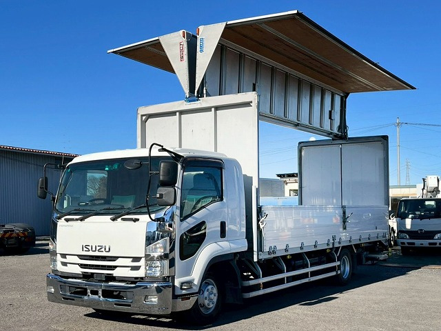 フォワードウィング