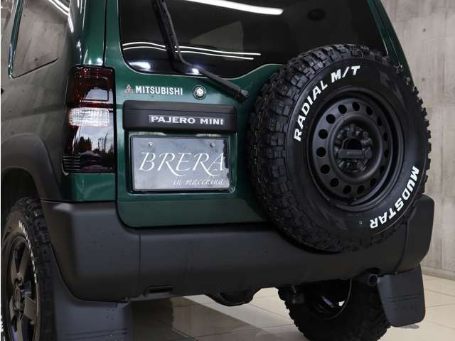 ���A�o���p�[���͂��߁A���A����̃G���u�������}�b�g�u���b�N�ɓh�蕪���y�C���g���{���Ă��܂��B