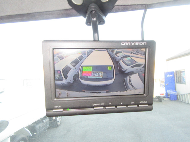 ���o�b�N���j�^�[�t���ł���