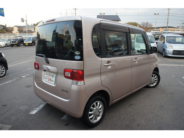 ���ÁA�V�i��HDD�i�r�AETC�A�n�f�W�`���[�i�[�A�t���b�v�_�E�����j�^�[�A�o�b�N���j�^�[�Ȃǉ��ł������k���������B����肩���芷���A�������ݎ��t���\�ł�!�|�[�^�u���i�r�t���Z�O�ȂǊe���[�J�[��舵���L