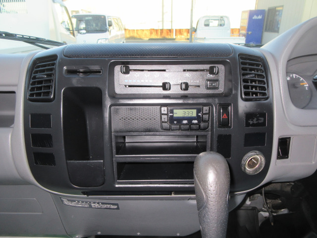 �������E�C���p�l���ł���