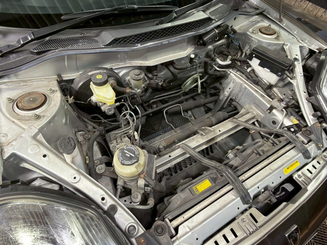 �y�J�X�^���z �J�X�^��������܂�!���[�_�E���E���t�g�A�b�v�ELED���E�A���~�z�C�[�����A�e�u�����h�̃p�[�c�̎�舵���������܂��B