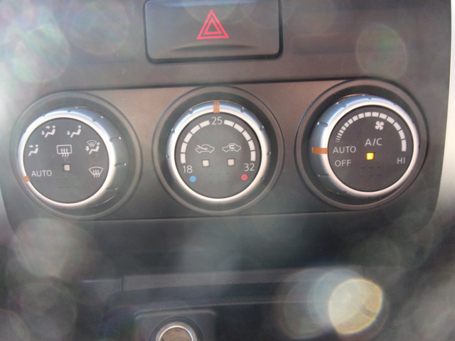 �I�[�g�G�A�R���B