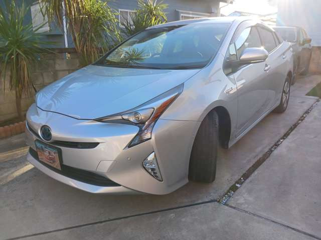 プリウス1.8 A
