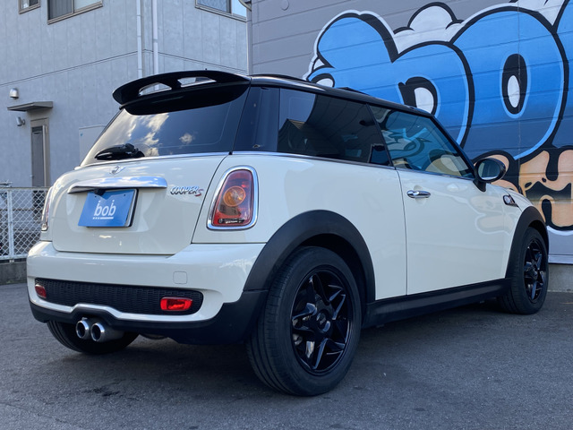 ���X�͗A���Ԃ͂�����񍑎Y�Ԃ����C���i�b�v���Ă���܂��B�y�c�Ǝ���11���`18���A���j���x�݁z���C�y�ɂ��d�b���������B