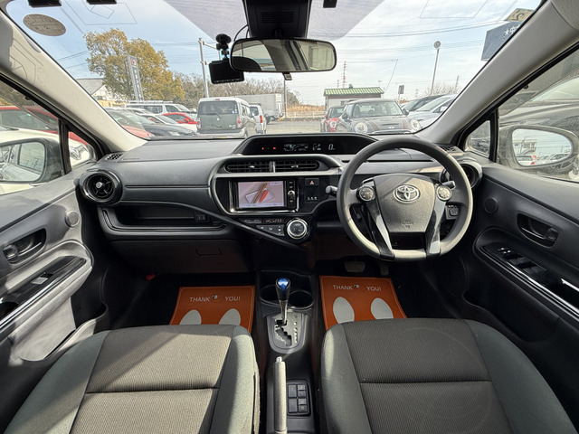 アクア1.5 S スタイルブラック