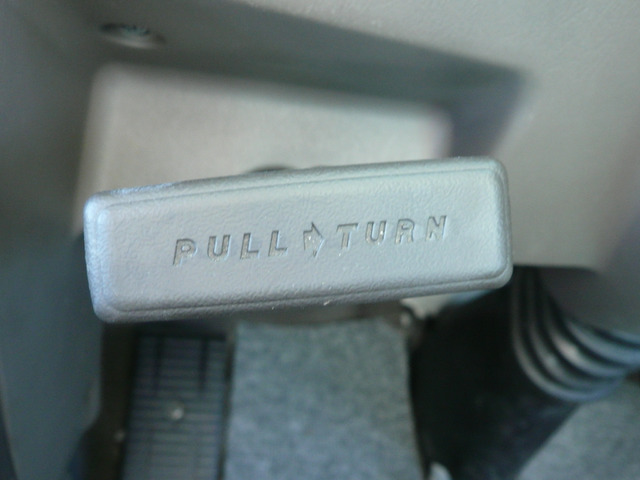 ��������T�C�h�u���[�L�� ���ʂ̃T�C�h�u���[�L���͂��K�v�ł�?