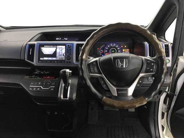 �y�W���ԗ��ɂ��āz �ቿ�i���������邽�߁A���ׂȏ��Ȃǂ͏C�������ɓW�����Ă���ꍇ���������܂��B�ł��邾�������������Ē����悤�ɂ��Ă���܂����A���s���ȕ��̓X�^�b�t�܂ł��q�˂��������B