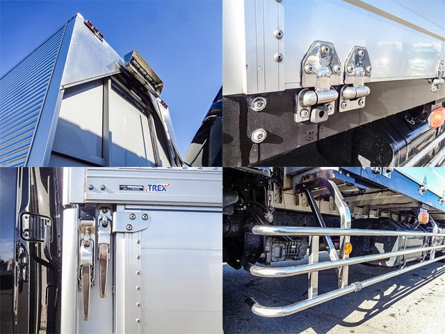 �T�C�h�o���p�[�X�e�����X