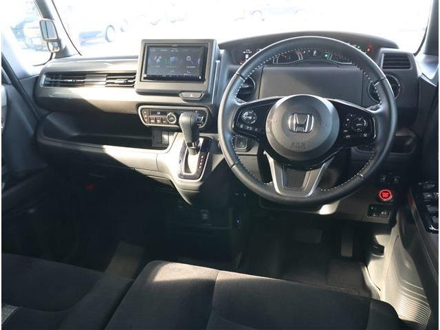 N-BOXカスタムL スタイルプラス ブラック