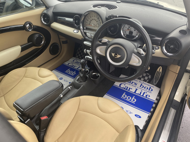 ��������Ƃ����V���v���ȓ����̑���͉��B�Ԃ̖���!�ו��ɂ܂ł�����蔲���ꂽ�f�U�C���������ł��̂Ő��񂶂�����Ƃ������������܂��B