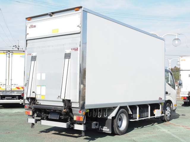 デュトロ冷凍車