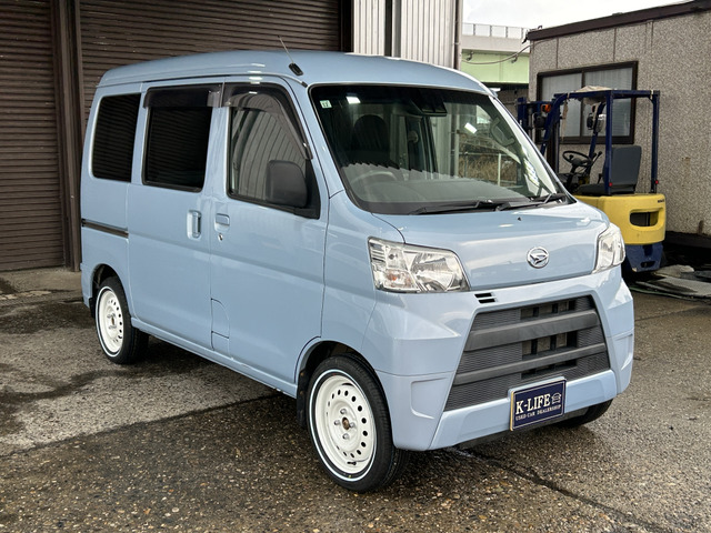 �y�x�����z���i�X�z���Ԃ������������܂��āA���ɗL�������܂��B�݌Ɏԗ��ɂȂ�܂��̂ŁA���񂲓s���̋X�������ɁA���ɗ��ĉ������B���X�\��������ƁA���ē����X���[�Y�ł��B