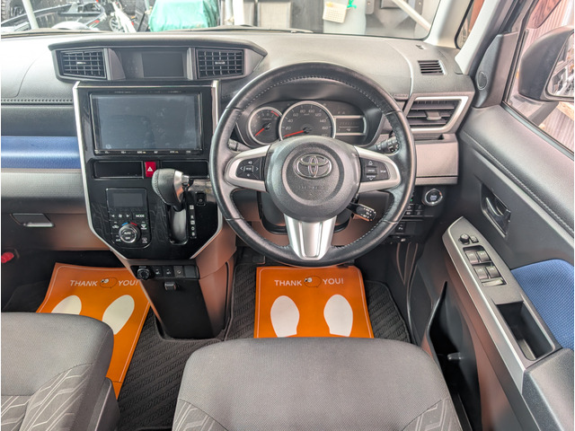 �_�b�V���{�[�h���肪�Ⴂ�̂őO���̎��E����������Ɗm�ۂ���Ă܂��B�����̕��ł��O�����������茩�n���܂��B