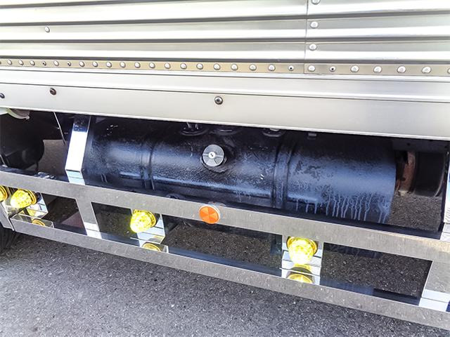 �T�C�h�o���p�[�X�e�����X