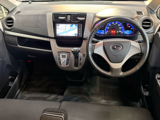 �y�����Ԃ�R���p�N�g�J�[�𒆐S�Ɏ戵�B�X���ɂȂ��ԗ����S���̃I�[�N�V��������T���u�����̔��v�������Ă��܂��B�v���̖ڗ����ŏ�Ԃ𔻒f���A���[����������������Ă������܂��B