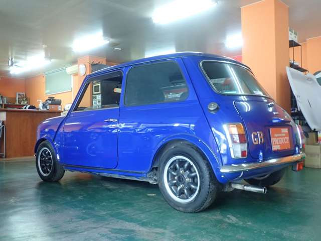 ミニポールスミス