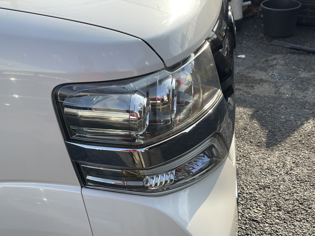 �K���X�R�[�e�B���O���{�H�\�ł��B��p��20.000�~���珳���Ă���܂��B���Ԏ�ɂ�艿�i���ς��ꍇ���������܂��B���̑��I�v�V��������葵���Ă���܂��̂ŁA���k�S���ɂ��\���t�����������B