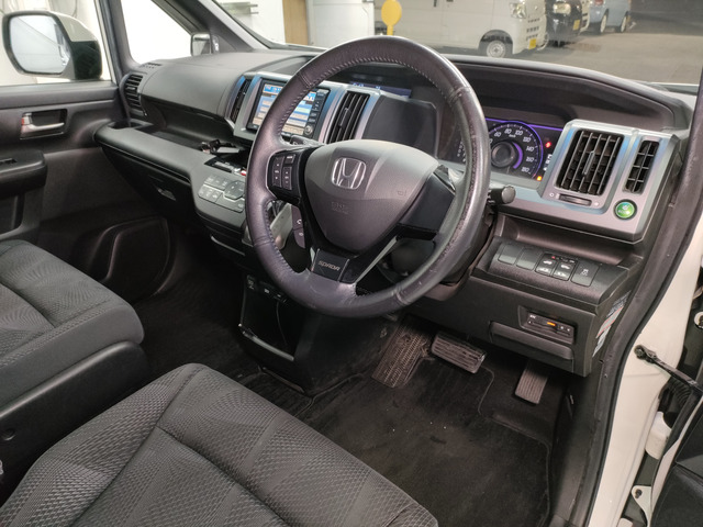 �y2�N�ۏ؁z2�N�ۏ؂��W������!���[�h�T�[�r�X�t�т��Ă���܂��B���S�̃J�[���C�t�͓��Ђł��������߂�������!(�A���Ԃ�i���ԂȂǈꕔ�ΏۊO�̎Ԏ���������܂��B�ڂ����̓X�^�b�t�܂ŁB)