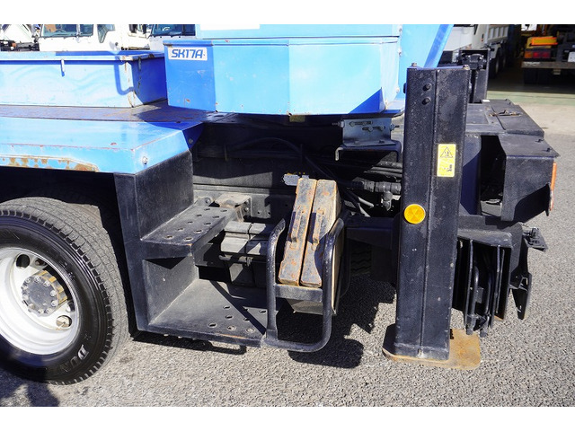 �L�x�ȃg���b�N�A���p�ԁA�n�C�G�[�X�Ȃǎ�舵���Ă���܂��B��xHP�������������Bhttp://www.vantruck.co.jp/