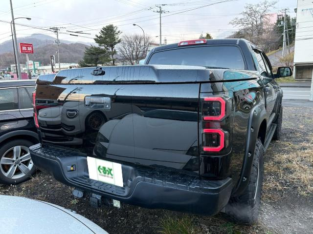 タンドラクルーマックス 5.7 V8 4WD