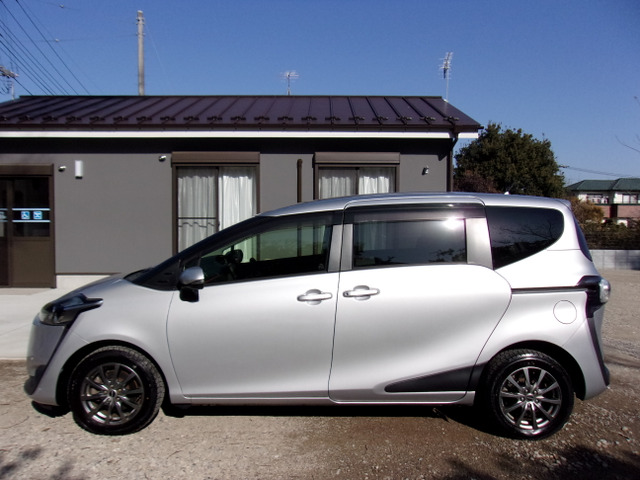 シエンタ1.5 X ウェルキャブ 車いす仕様車 タイプI 助手席側セカンドシート付