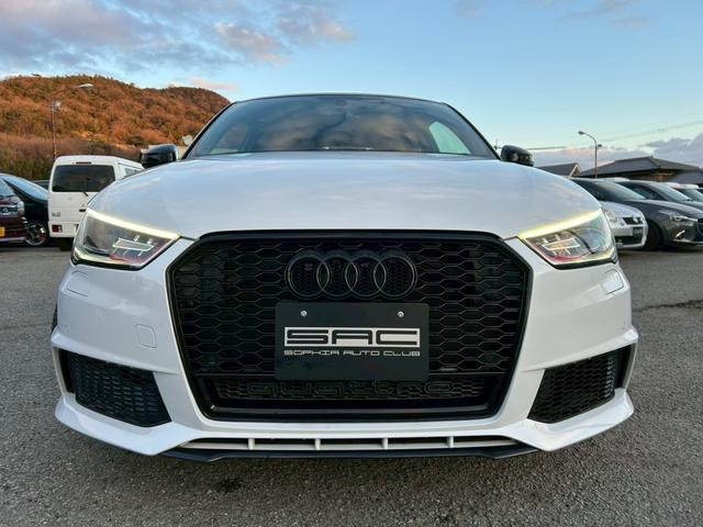 S12.0 クワトロ リミテッドエディション 4WD