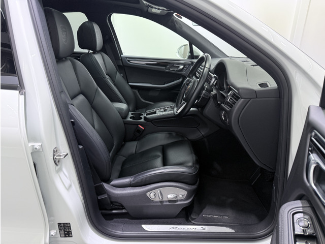 �����q�l�̂��v�]�ɍ��킹�Ė�����̌̏�ł��S�����K�f�B�[���[�Ŗ����C�����󂯂���Œ�2�N�L���ȕۏ؂����p�ӂ��Ă���܂��B�ƊE�ő������̕ۏ͈ؔ͂ŁA���s������C���񐔏���z�����̕ۏ؂ł��B